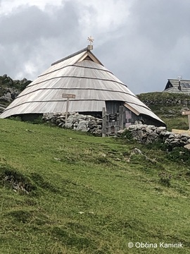 Preskarjeva muzejska koča